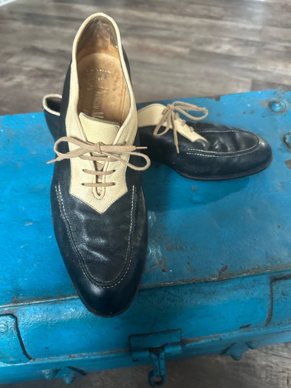 Neiman Marcus Black and Cream Two-Tone Lace-Up Oxfords
